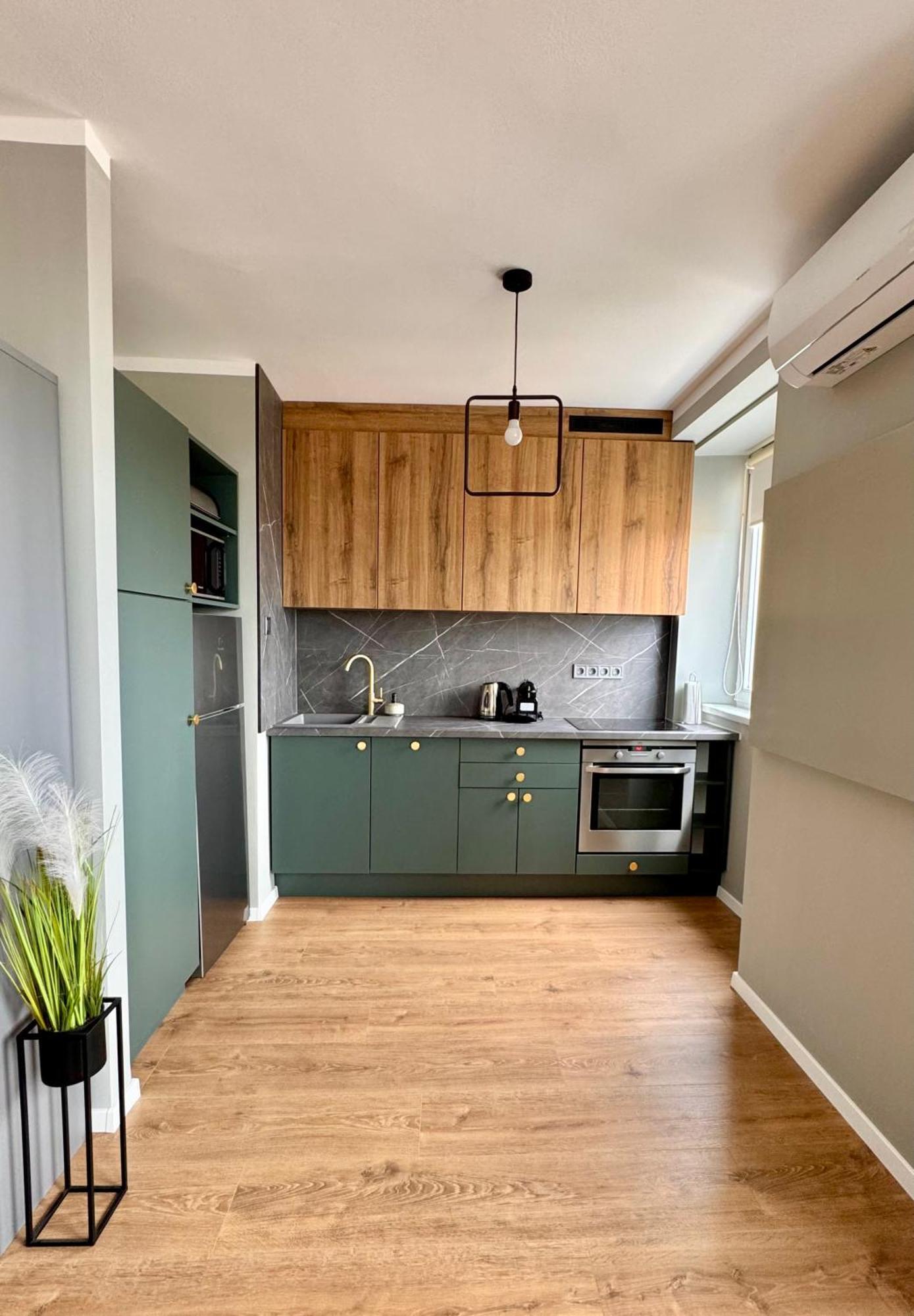 Panorama View Budget Apartment Veszprem Bagian luar foto
